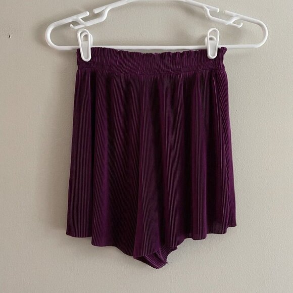 Zara Women S Purple Boho Crinkle Pleated High Rise Flowy Shorts - Picture 5 of 7